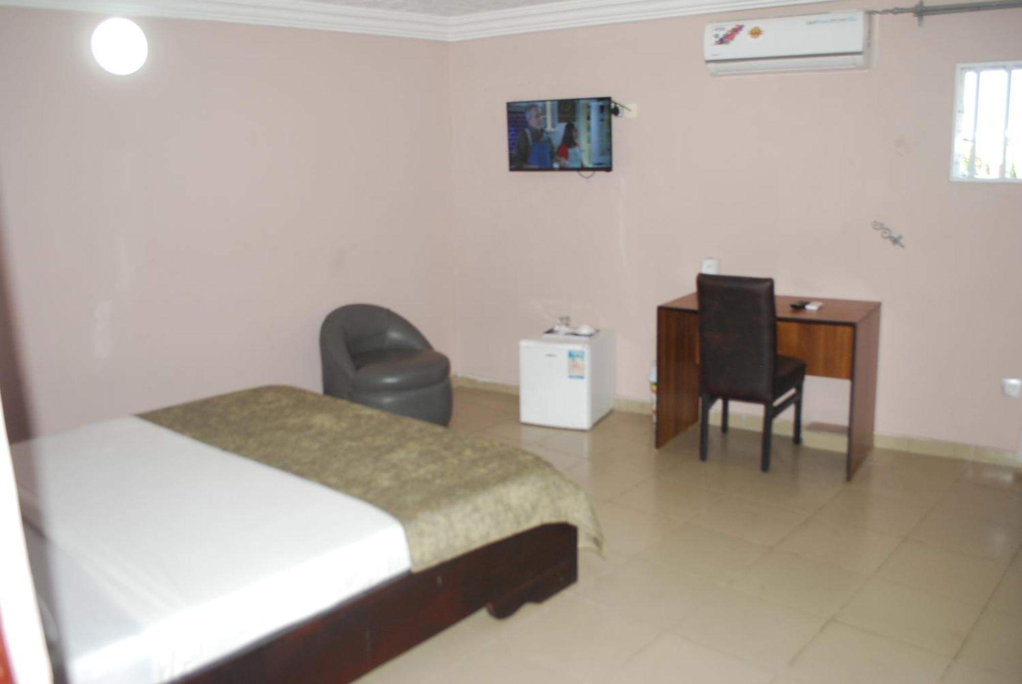 Benin City Center Hotel Cotonou Exteriér fotografie