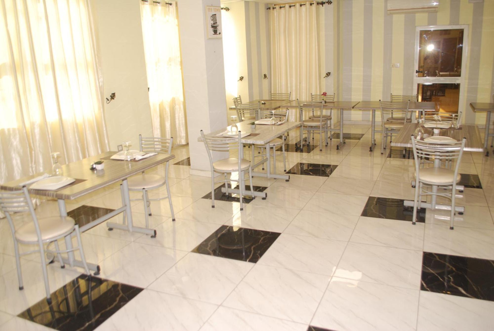 Benin City Center Hotel Cotonou Exteriér fotografie