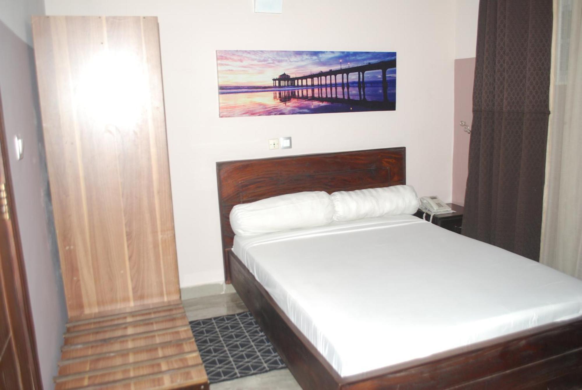 Benin City Center Hotel Cotonou Exteriér fotografie